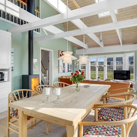 Holiday home Beautiful In Frorup With Kitchen