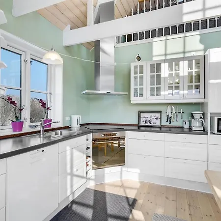 Holiday home Beautiful In Frorup With Kitchen *